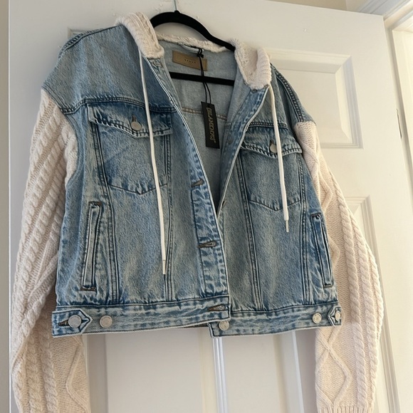 Blank NYC Women’s Denim and Cable Knit Jacket - Medium- BNWT - Picture 6 of 6